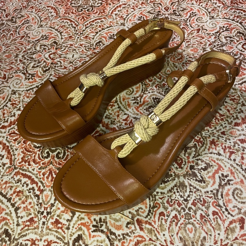 Michael Kors Holly Flatform leather sandals